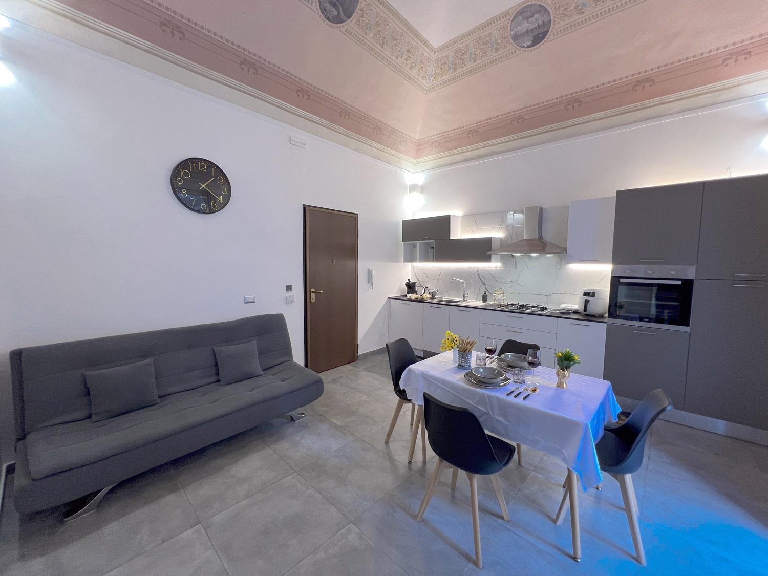 Apartment Leoscar In Center Self Check-in